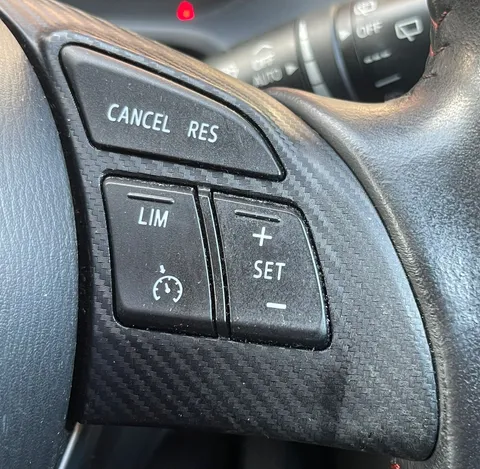 YG15UBP Mazda Mazda3 2.0 Sport Nav 5dr Thumbnail #17