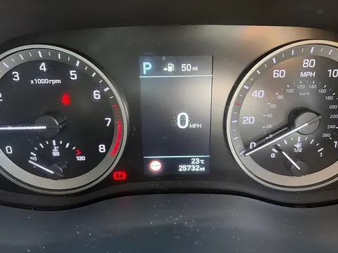 YT20GHH Hyundai Tucson 1.6 TGDi 177 Premium 5dr 2WD DCT Thumbnail #14