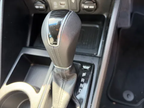 YT20GHH Hyundai Tucson 1.6 TGDi 177 Premium 5dr 2WD DCT Thumbnail #19