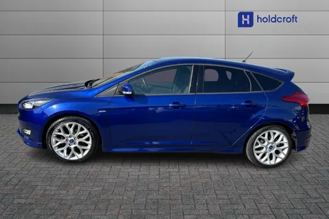 HV17WLW Ford Focus 1.5 TDCi 120 ST-Line 5dr Thumbnail #7