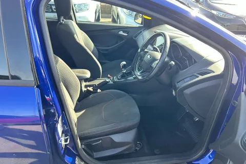 HV17WLW Ford Focus 1.5 TDCi 120 ST-Line 5dr Thumbnail #21