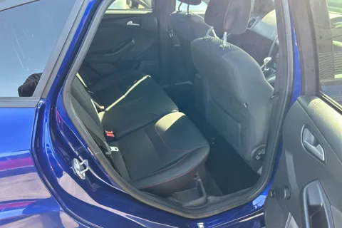 HV17WLW Ford Focus 1.5 TDCi 120 ST-Line 5dr Thumbnail #22