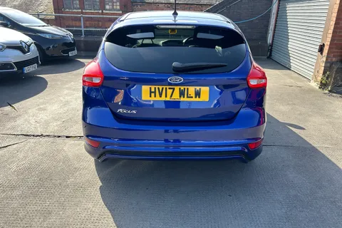 HV17WLW Ford Focus 1.5 TDCi 120 ST-Line 5dr Thumbnail #25
