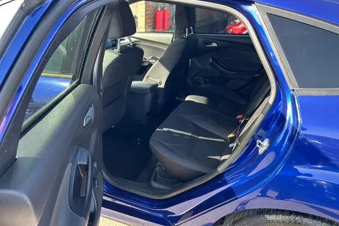 HV17WLW Ford Focus 1.5 TDCi 120 ST-Line 5dr Thumbnail #27