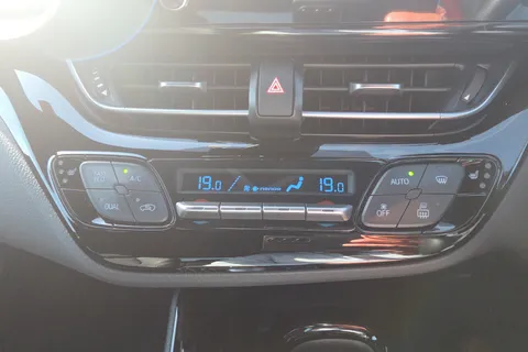 FN70GJJ Toyota C-HR 1.8 Hybrid Excel 5dr CVT Thumbnail #24