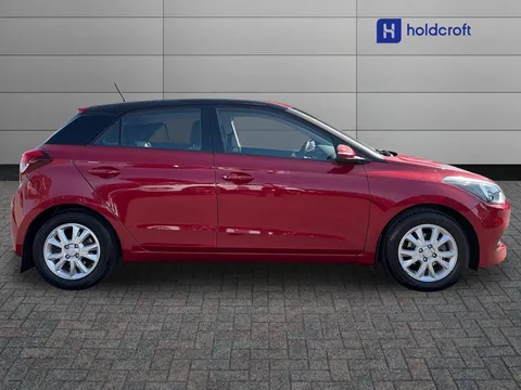 5 of 32 for Hyundai i20 1.2 SE 5dr
