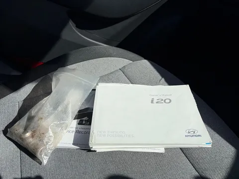 19 of 32 for Hyundai i20 1.2 SE 5dr