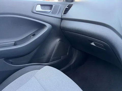 29 of 32 for Hyundai i20 1.2 SE 5dr