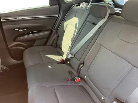 MT22TMV Hyundai Tucson 1.6 TGDi SE Connect 5dr 2WD Thumbnail #11