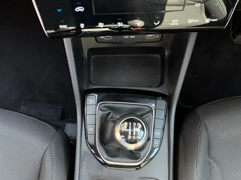 MT22TMV Hyundai Tucson 1.6 TGDi SE Connect 5dr 2WD Thumbnail #14
