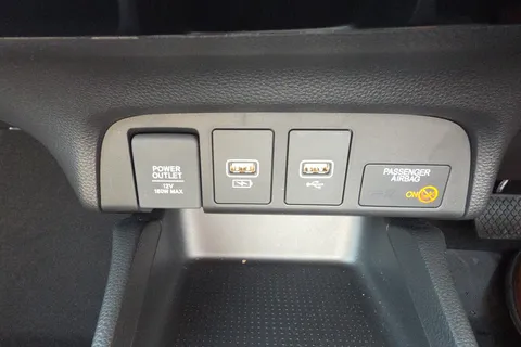 DF73SHV Honda Jazz 1.5 i-MMD Hybrid Elegance 5dr eCVT Thumbnail #18