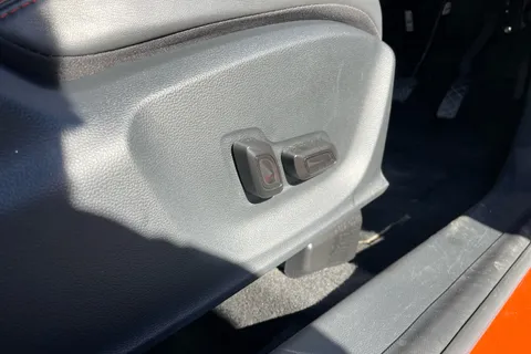 LB72AOO Mg Motor Uk Zs 1.5 VTi-TECH Exclusive 5dr Thumbnail #21