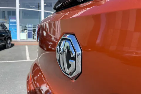 LB72AOO Mg Motor Uk Zs 1.5 VTi-TECH Exclusive 5dr Thumbnail #22