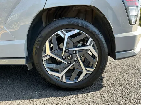 DX74ZVV Hyundai Kona 1.0T 100 N Line 5dr Thumbnail #16