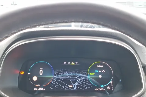 DY23BAA Renault Clio 1.6 E-TECH full hybrid 145 Engineered 5dr Auto Thumbnail #12