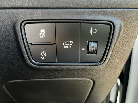 DS71KAK Hyundai Tucson 1.6 TGDi N Line S 5dr 2WD Thumbnail #21