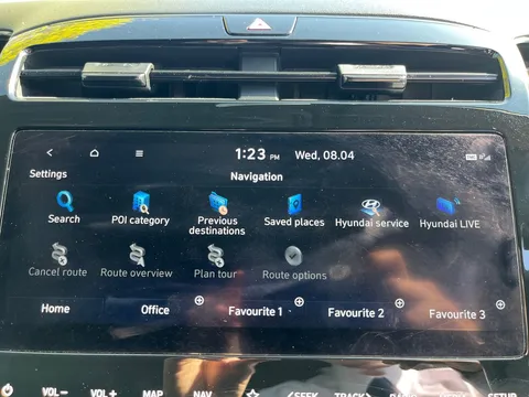 DS71KAK Hyundai Tucson 1.6 TGDi N Line S 5dr 2WD Thumbnail #25