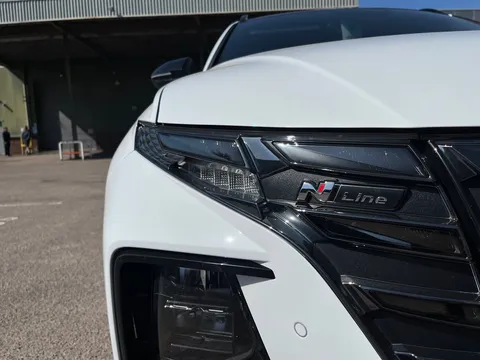 DS71KAK Hyundai Tucson 1.6 TGDi N Line S 5dr 2WD Thumbnail #28