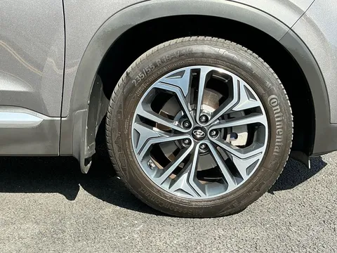 EJ69UAP Hyundai Santa Fe 2.2 CRDi Premium SE 5dr 4WD Auto Thumbnail #5