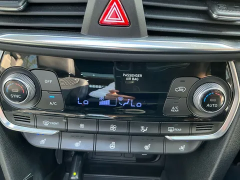 EJ69UAP Hyundai Santa Fe 2.2 CRDi Premium SE 5dr 4WD Auto Thumbnail #27