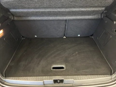 DC66VWT Renault Captur 0.9 TCE 90 Signature Nav 5dr Thumbnail #9