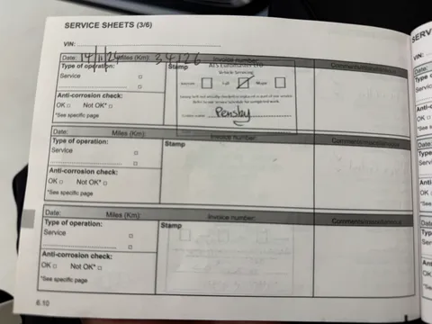 DC66VWT Renault Captur 0.9 TCE 90 Signature Nav 5dr Thumbnail #19