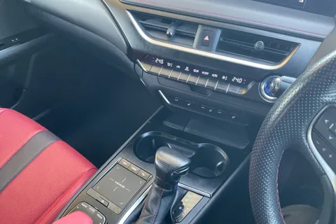 GV21CXC Lexus Ux 250h 2.0 F-Sport 5dr CVT [Nav] Thumbnail #13