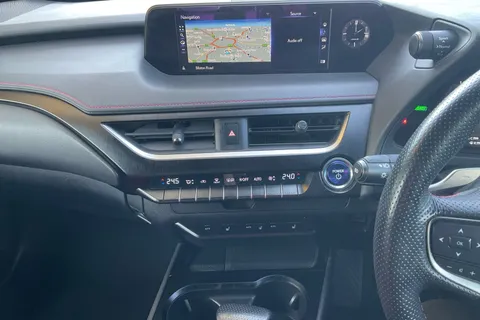 GV21CXC Lexus Ux 250h 2.0 F-Sport 5dr CVT [Nav] Thumbnail #17