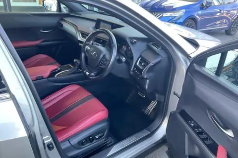 GV21CXC Lexus Ux 250h 2.0 F-Sport 5dr CVT [Nav] Thumbnail #18