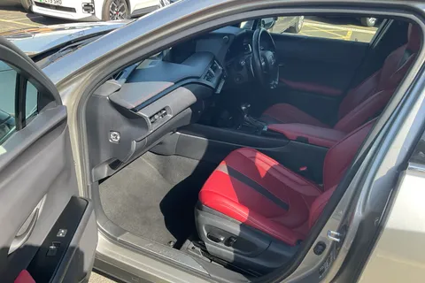 GV21CXC Lexus Ux 250h 2.0 F-Sport 5dr CVT [Nav] Thumbnail #32