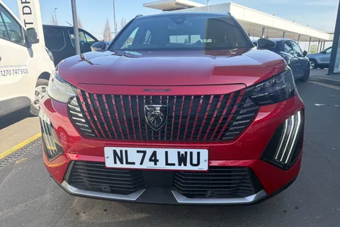 NL74LWU Peugeot 2008 1.2 PureTech 130 GT 5dr EAT8 Thumbnail #21