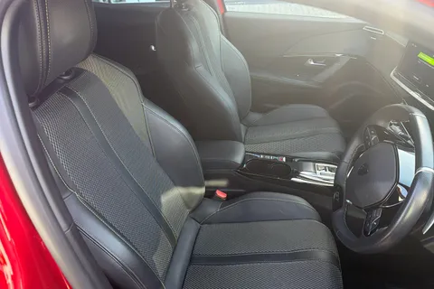 NL74LWU Peugeot 2008 1.2 PureTech 130 GT 5dr EAT8 Thumbnail #33