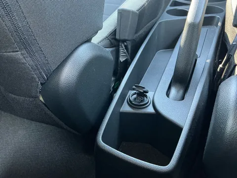 DY24ENR Hyundai i10 1.0 Advance 5dr Thumbnail #19