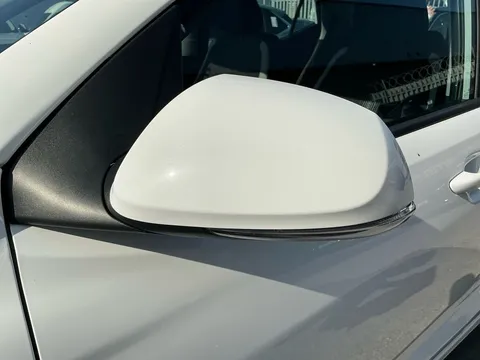 DY24ENR Hyundai i10 1.0 Advance 5dr Thumbnail #33