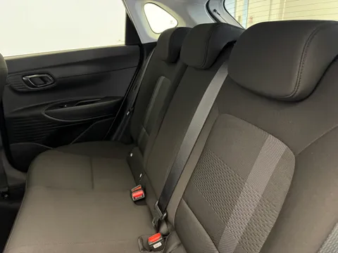 DV26RWJ Hyundai i20 1.0T GDi 90 Tech Line 5dr Thumbnail #11