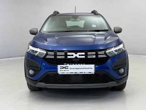 DY23BFJ Dacia Sandero Stepway 1.0 TCe Expression 5dr Thumbnail #2