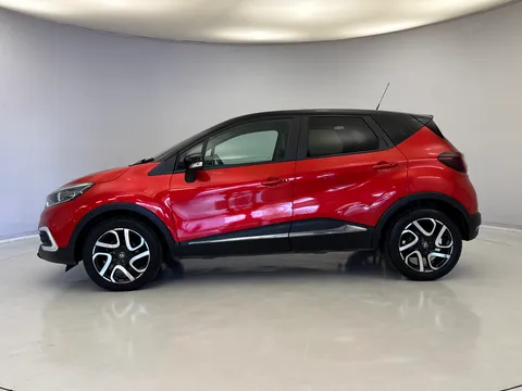 HN69EZM Renault Captur 0.9 TCE 90 Iconic 5dr Thumbnail #4