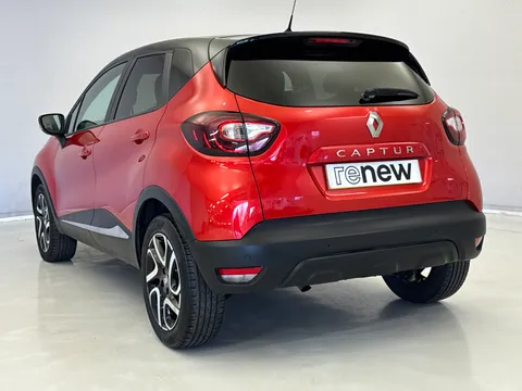 HN69EZM Renault Captur 0.9 TCE 90 Iconic 5dr Thumbnail #8