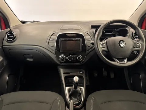 HN69EZM Renault Captur 0.9 TCE 90 Iconic 5dr Thumbnail #11