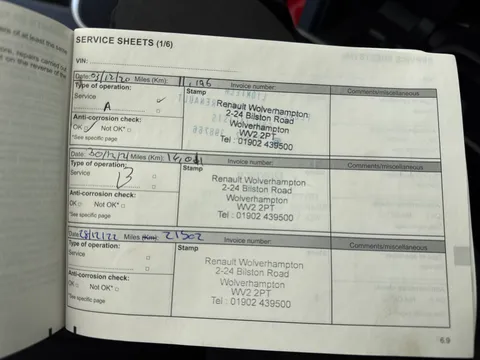 HN69EZM Renault Captur 0.9 TCE 90 Iconic 5dr Thumbnail #17