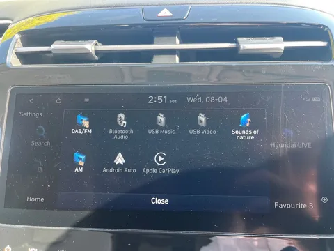 OY72KVA Hyundai Tucson 1.6 TGDi Plug-in Hybrid Ultimate 5dr 4WD Auto Thumbnail #24