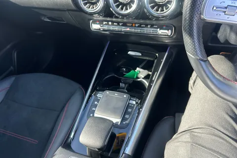 KX72WAO Mercedes-Benz Gla GLA 220d 4Matic AMG Line Prem + Night Ed 5dr Auto Thumbnail #13