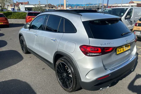 KX72WAO Mercedes-Benz Gla GLA 220d 4Matic AMG Line Prem + Night Ed 5dr Auto Thumbnail #33