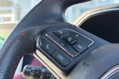 MF22PKJ Mg Motor Uk Hs 1.5 T-GDI PHEV Exclusive 5dr Auto Thumbnail #17