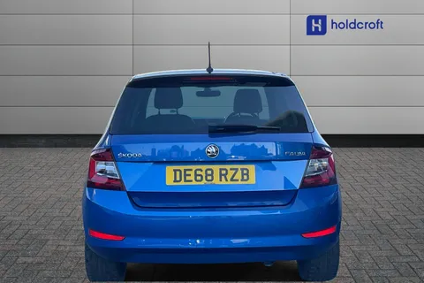 DE68RZB Škoda Fabia 1.0 MPI 75 Colour Edition 5dr Thumbnail #9