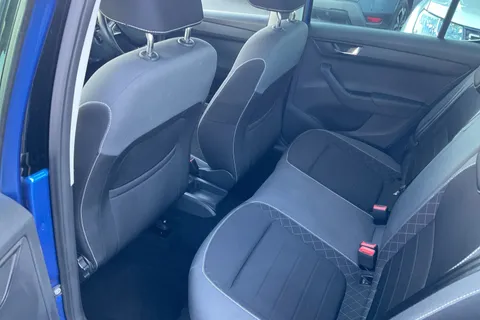 DE68RZB Škoda Fabia 1.0 MPI 75 Colour Edition 5dr Thumbnail #12