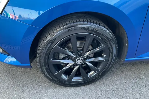 DE68RZB Škoda Fabia 1.0 MPI 75 Colour Edition 5dr Thumbnail #16