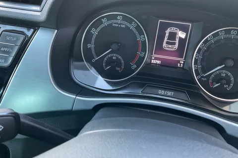 DE68RZB Škoda Fabia 1.0 MPI 75 Colour Edition 5dr Thumbnail #28