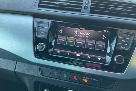 DE68RZB Škoda Fabia 1.0 MPI 75 Colour Edition 5dr Thumbnail #31