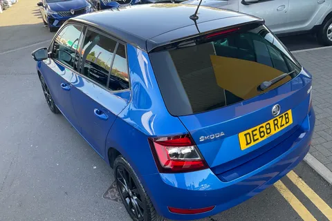 DE68RZB Škoda Fabia 1.0 MPI 75 Colour Edition 5dr Thumbnail #37